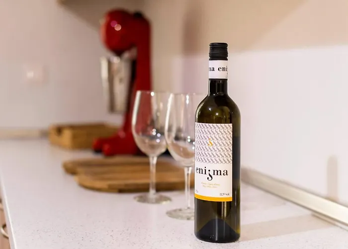 House Of إياليسوس